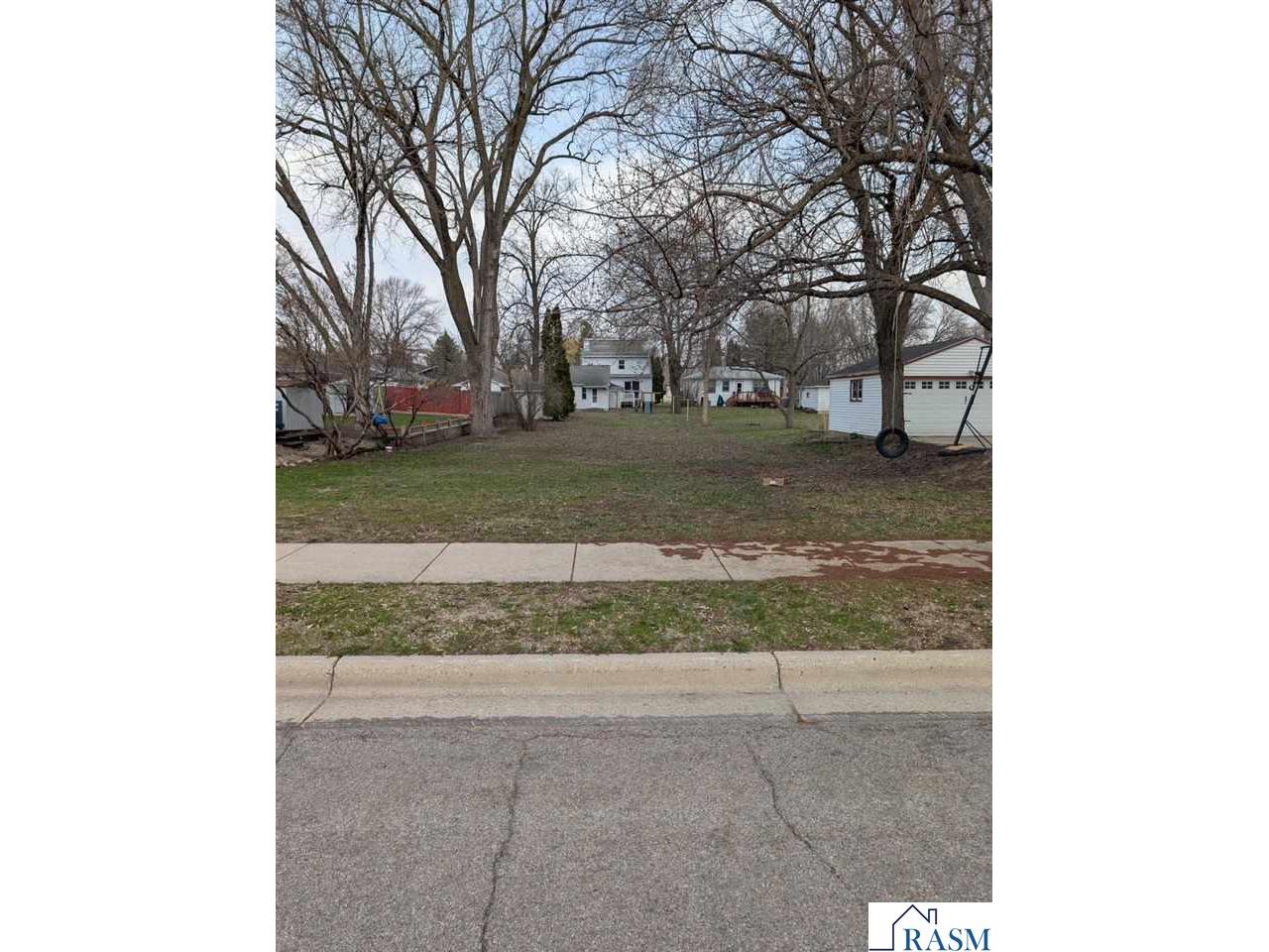 544 Harrison Avenue North Mankato MN 56003 7039902 image2
