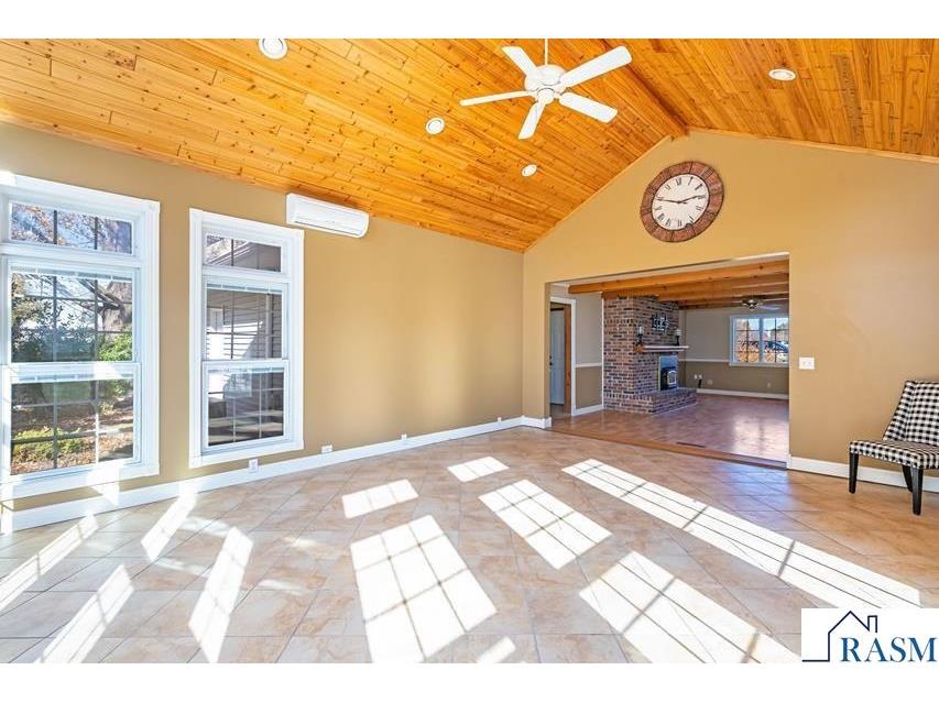 549 S Main Street Winnebago MN 56098 7039026 image6