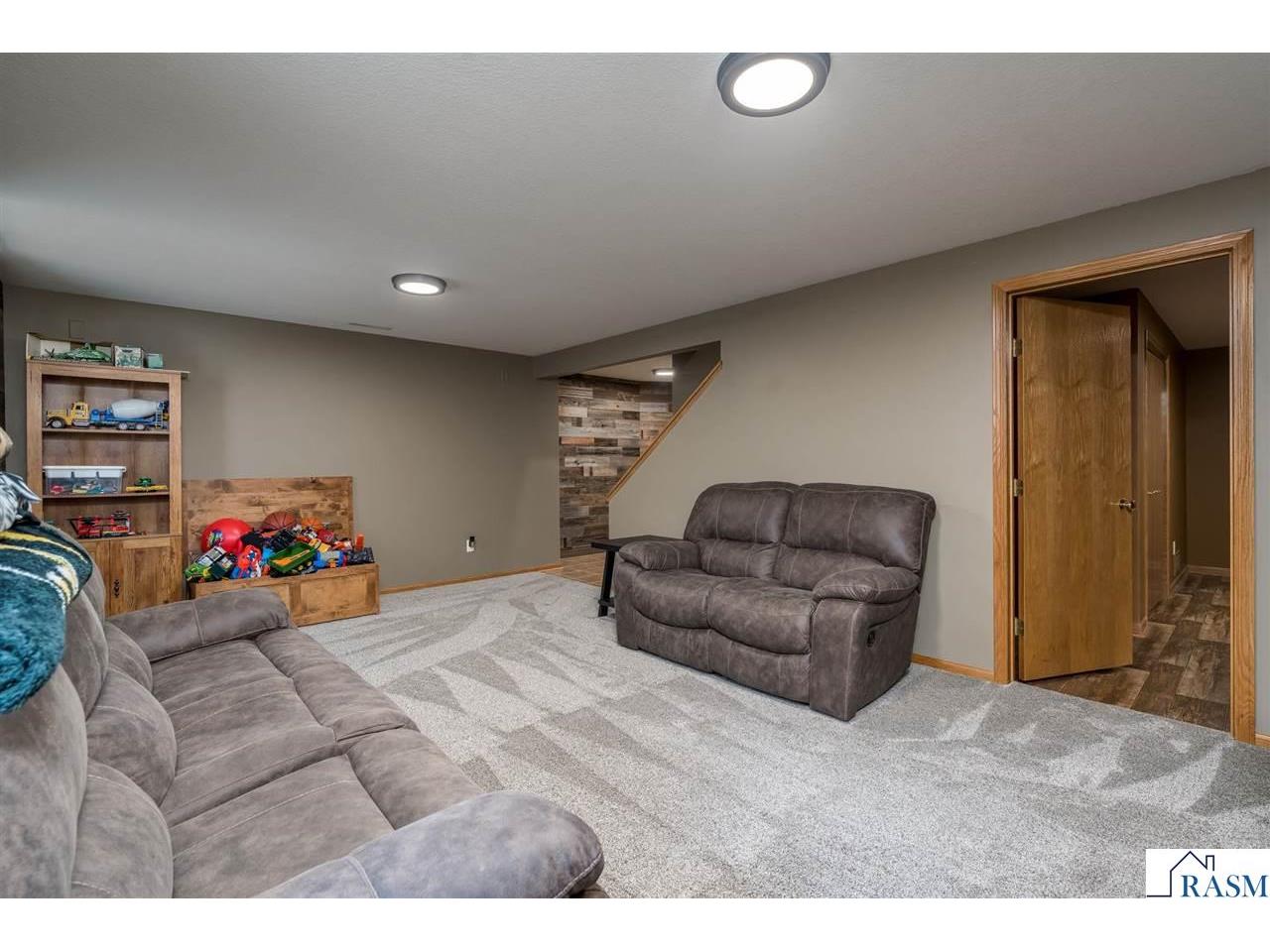 556 Ivy Lane North Mankato MN 56003 267040538 image34