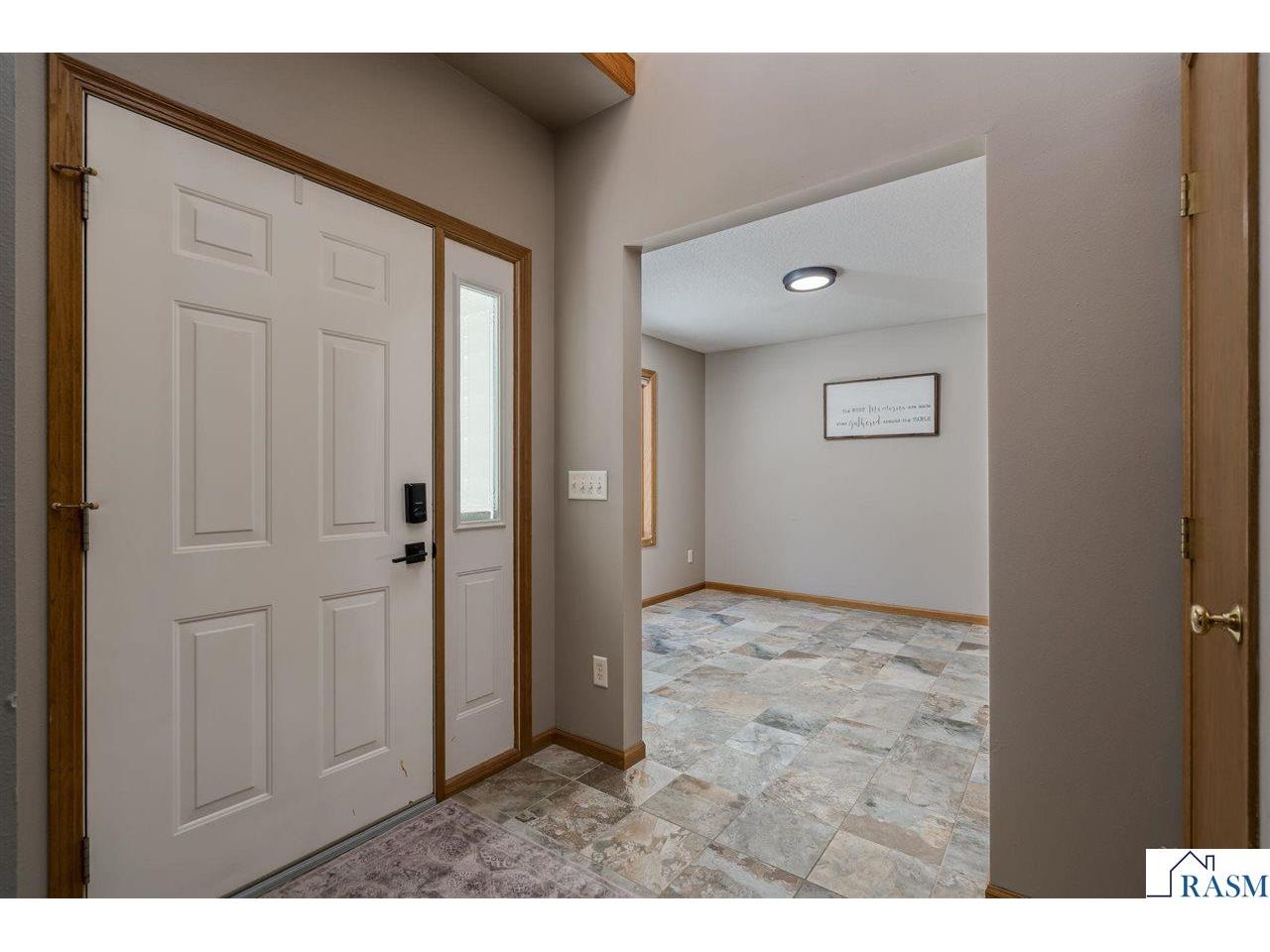 556 Ivy Lane North Mankato MN 56003 267040538 image4