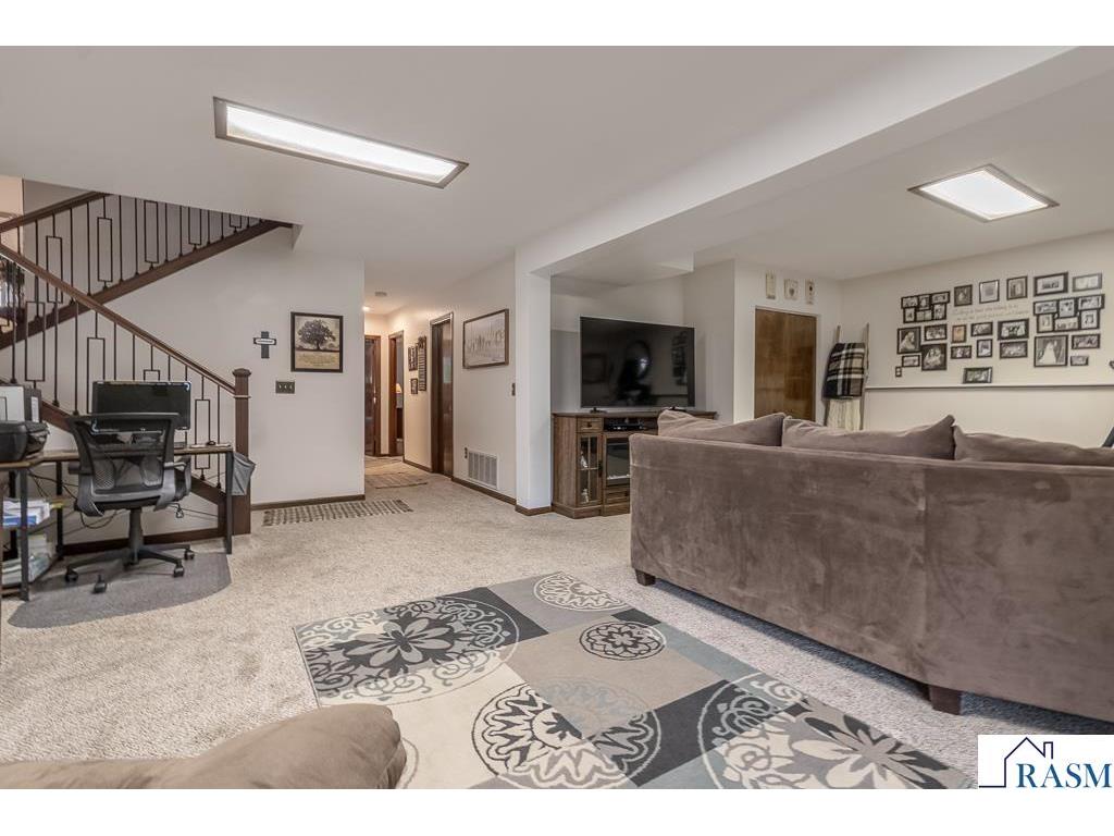 56947 Hillcrest Lane New Ulm MN 56073 7038582 image14