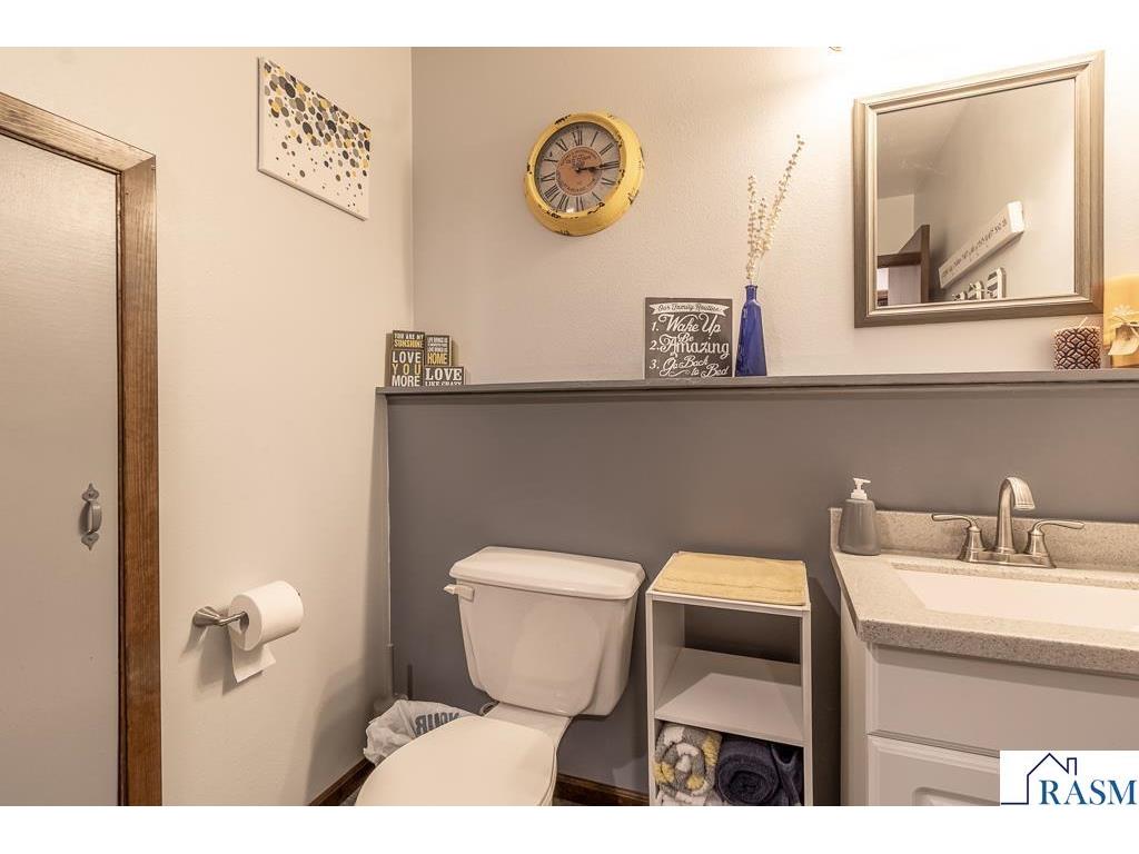 56947 Hillcrest Lane New Ulm MN 56073 7038582 image18