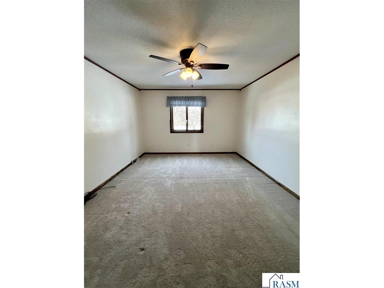 56947 Hillcrest Lane New Ulm MN 56073 7039545 image18