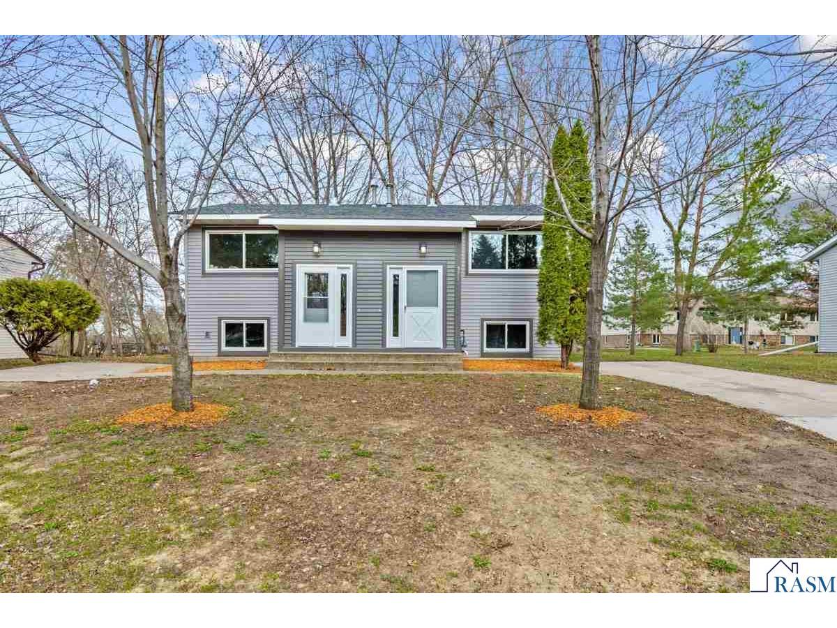 571 N Montgomery Avenue Le Center MN 56057 7039289 image1