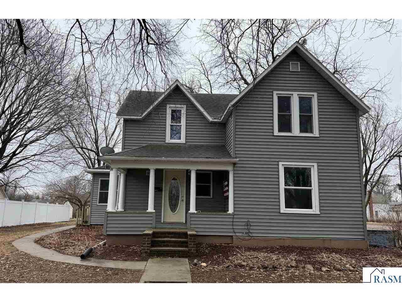 590 W Franklin Street Wells MN 56097 7039573 image1