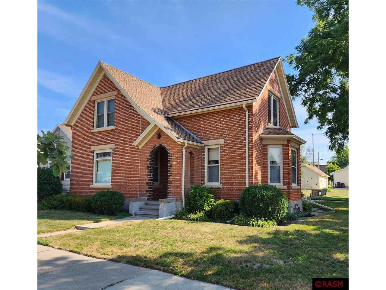 600 N Jefferson Street New Ulm MN 56073 7032995 image1