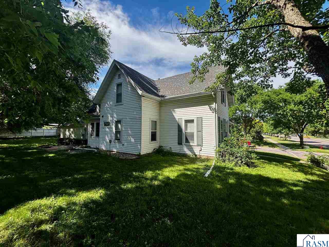 600 S Washington Avenue Saint Peter MN 56082 267040689 image32