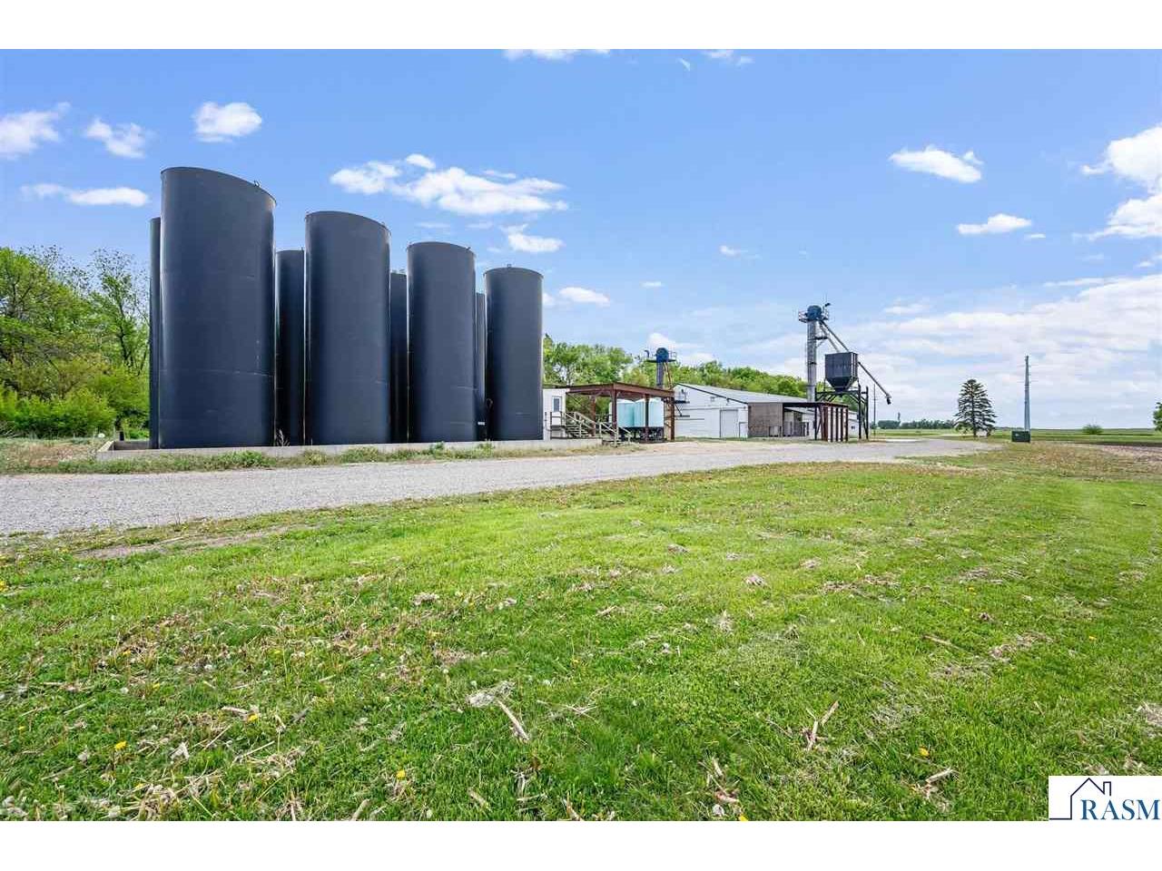 601 SE 6th Avenue Winnebago MN 56098 267040545 image10