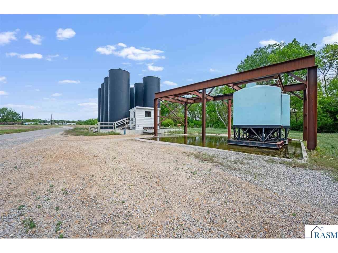 601 SE 6th Avenue Winnebago MN 56098 267040545 image9