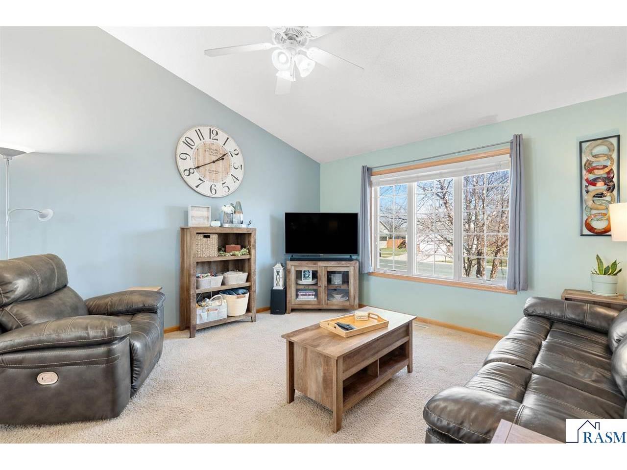 604 St Andrews Drive Mankato MN 56001 7039897 image3