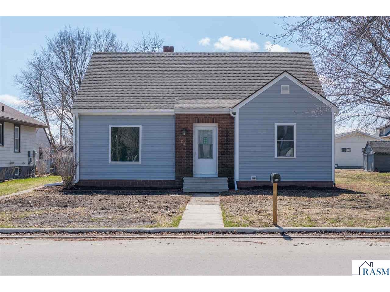 604 W Brooks Street Arlington MN 55307 7039890 image1