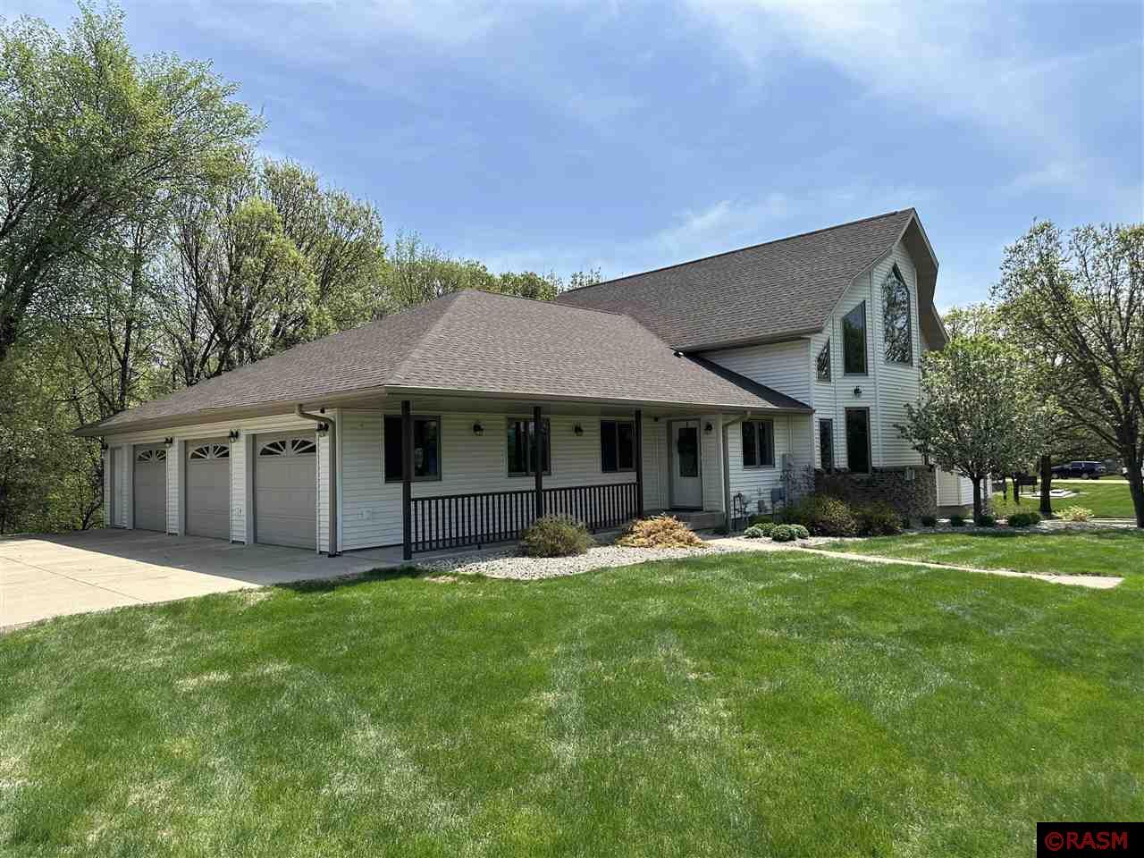 60584 Valley Hills Drive New Ulm MN 56073 7037570 image1