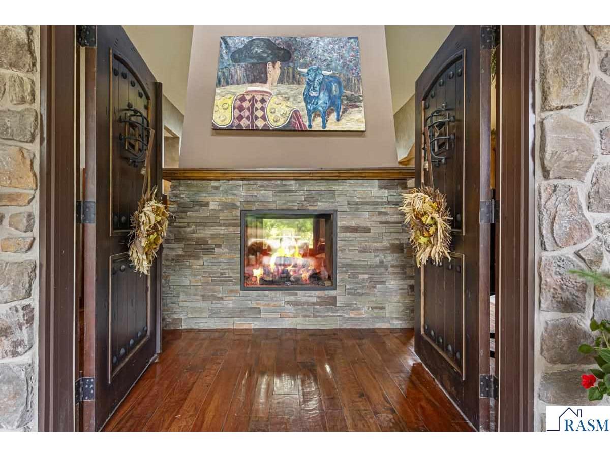 60639 211th Street Eagle Lake MN 56024 7039166 image14