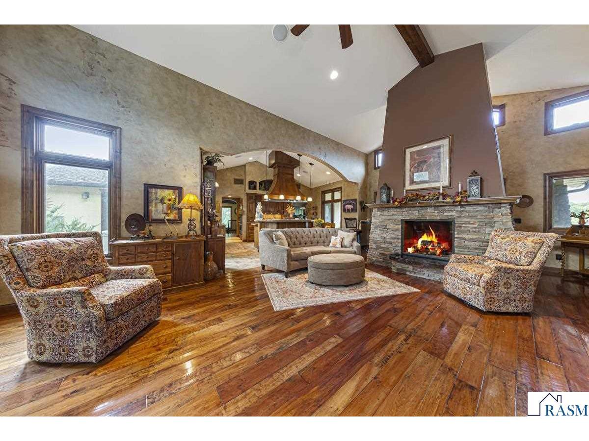 60639 211th Street Eagle Lake MN 56024 7039166 image16