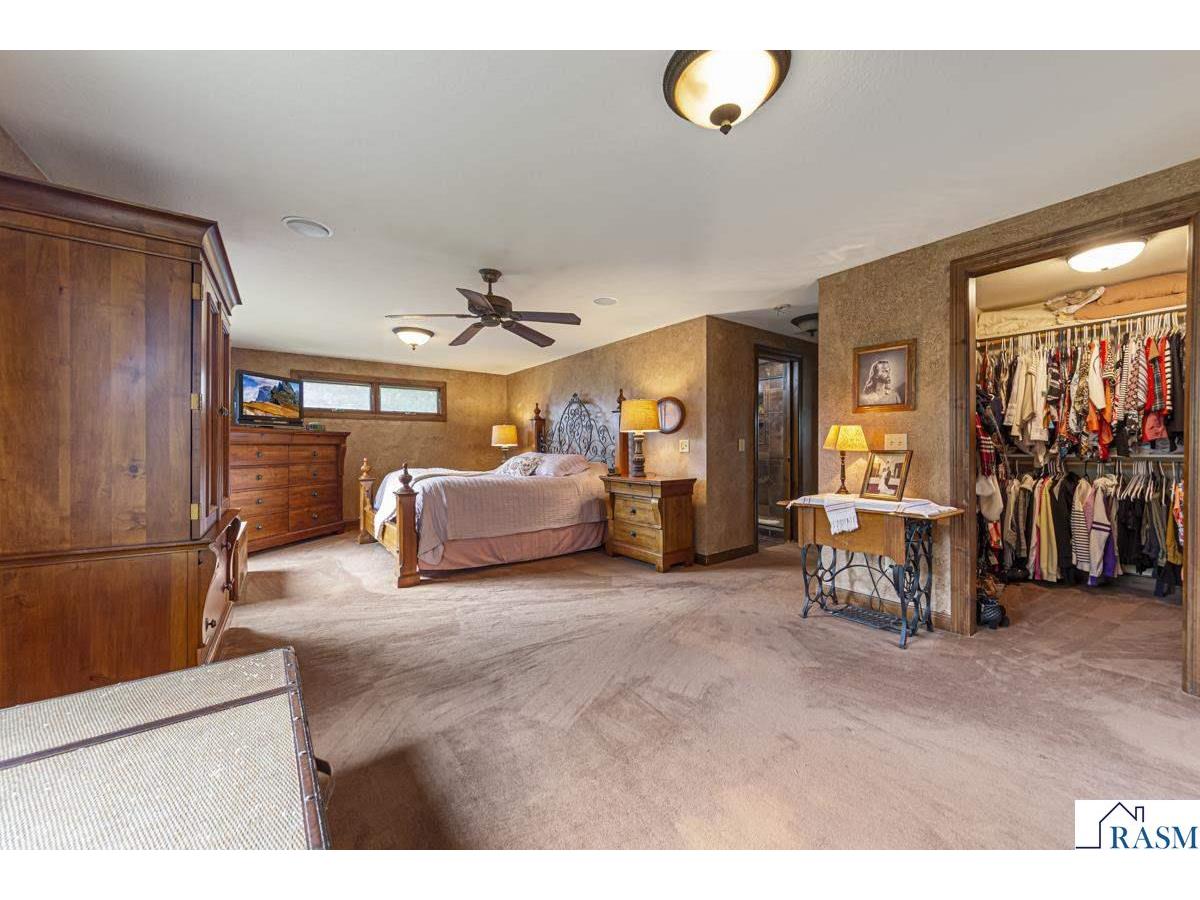 60639 211th Street Eagle Lake MN 56024 7039166 image28