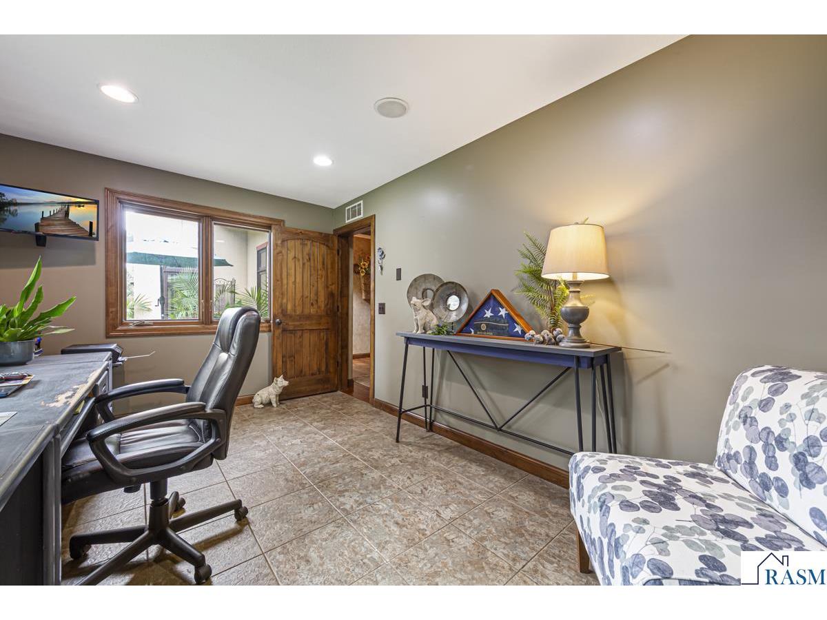 60639 211th Street Eagle Lake MN 56024 7039166 image33