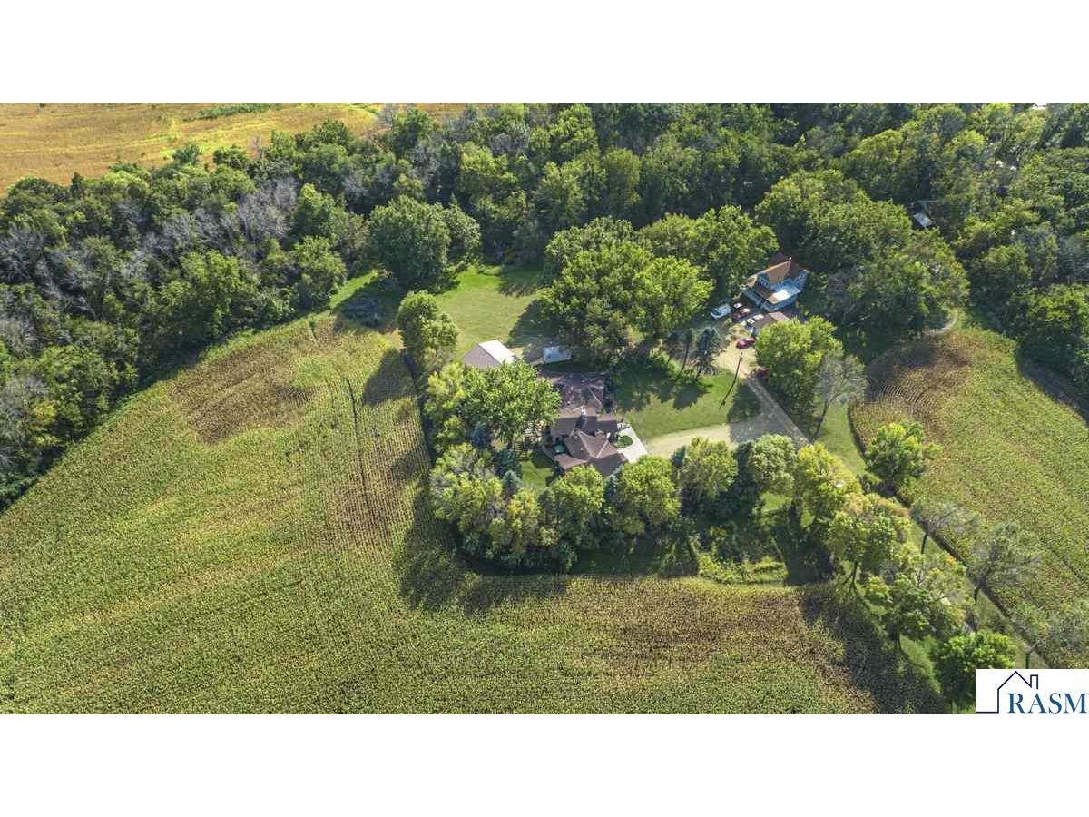 60639 211th Street Eagle Lake MN 56024 7039166 image47