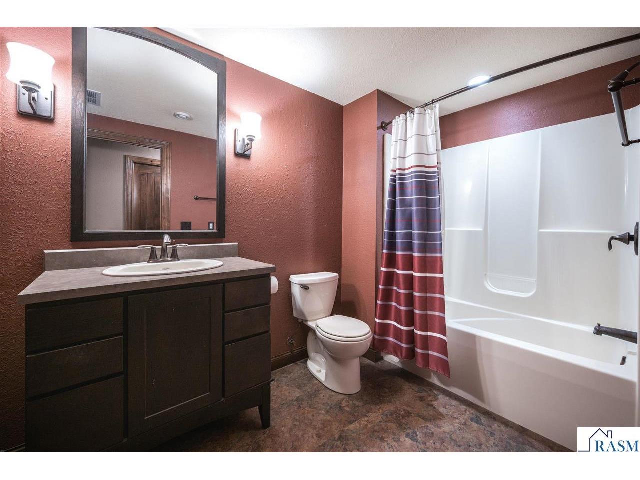 60639 211th Street Eagle Lake MN 56024 - POND 7039836 image36