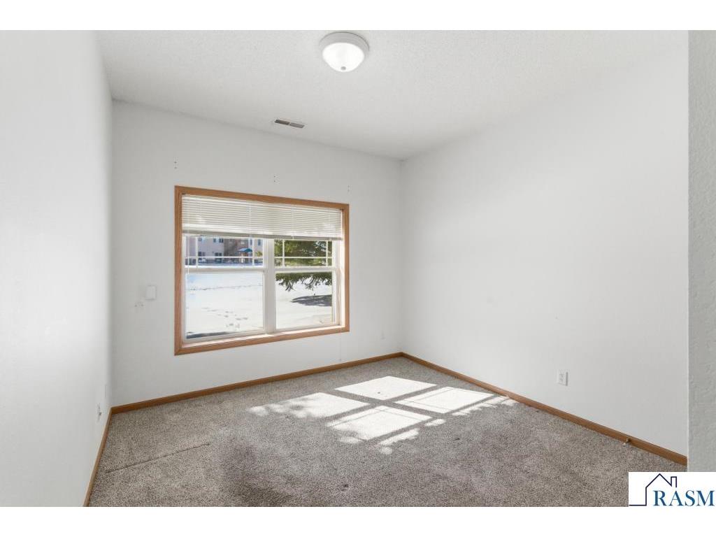 609 Dublin Court Mankato MN 56001 7039997 image18