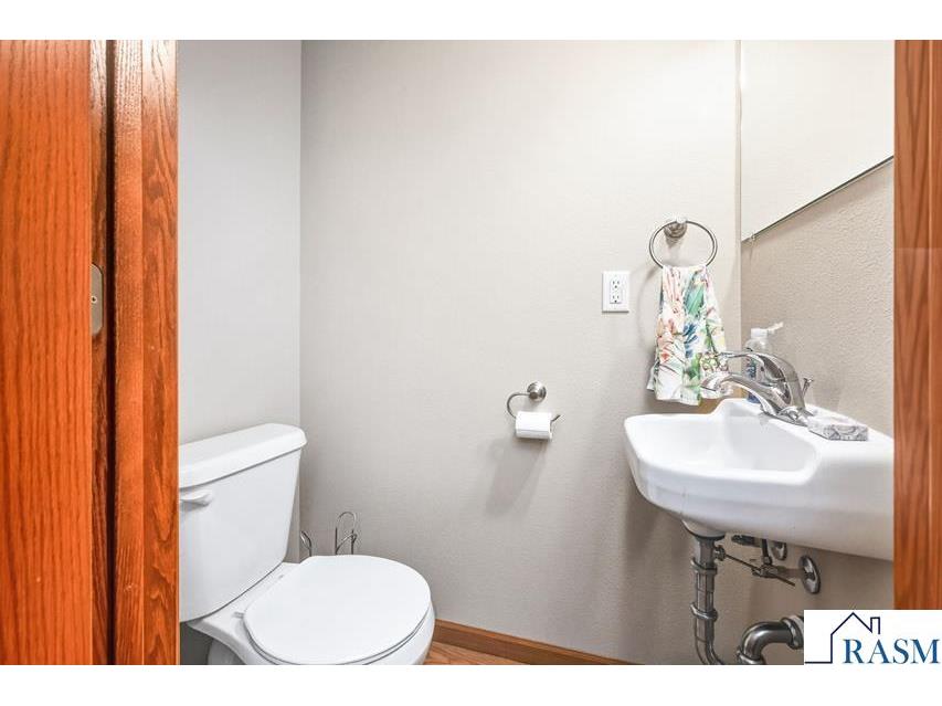 610 3rd Street Frost MN 56033 7038919 image12