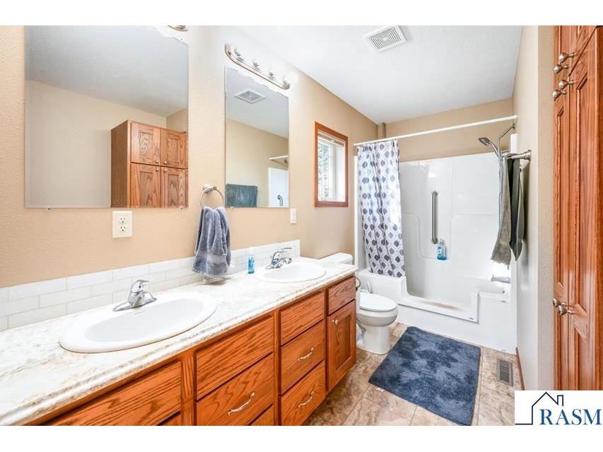 610 3rd Street Frost MN 56033 7038919 image17