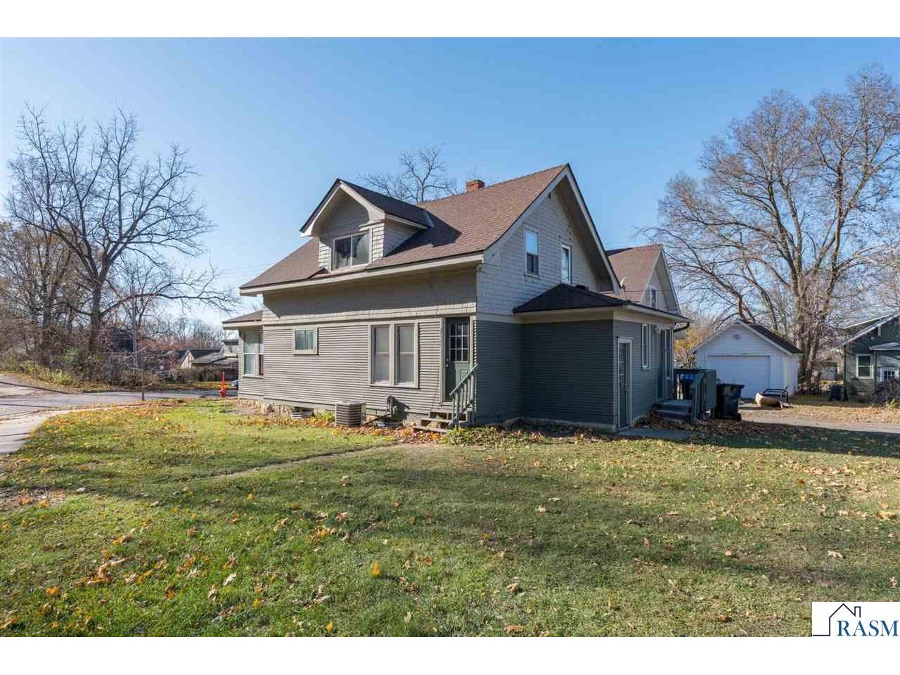 610 E Vine Street Mankato MN 56001 7039051 image28