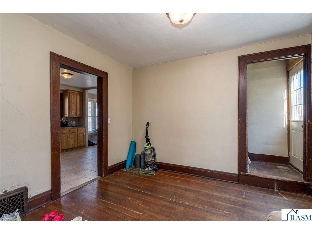 610 E Vine Street Mankato MN 56001 7039051 image7