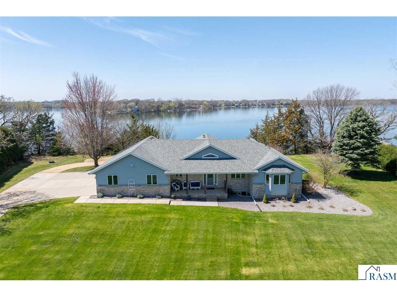 6106 Shamrock Drive Madison Lake MN 56063 - Washington 7040058 image1