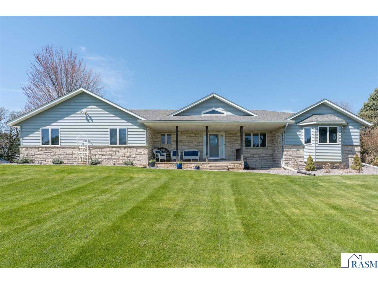 6106 Shamrock Drive Madison Lake MN 56063 - Washington 7040058 image2