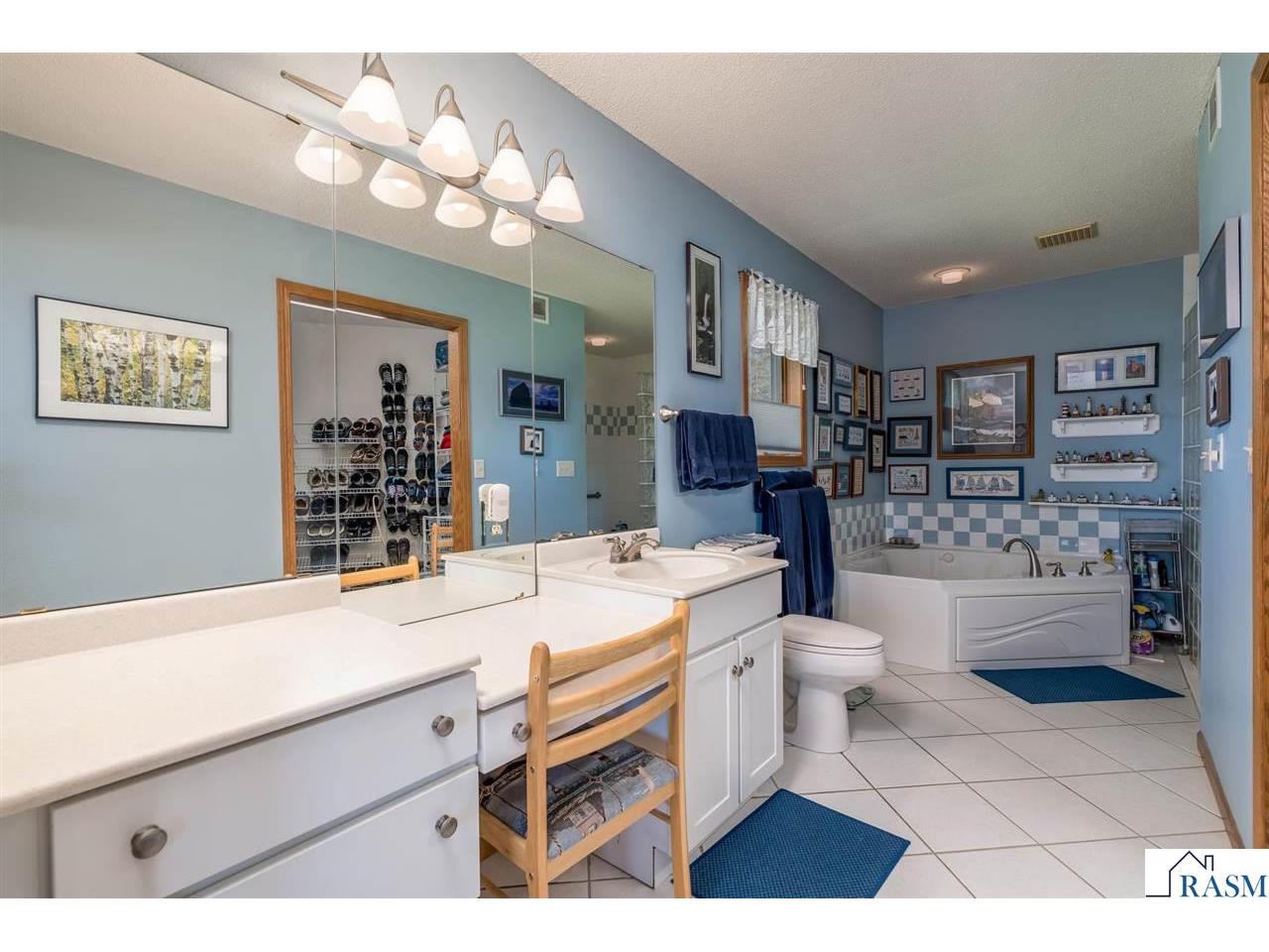 6106 Shamrock Drive Madison Lake MN 56063 - Washington 7040058 image31