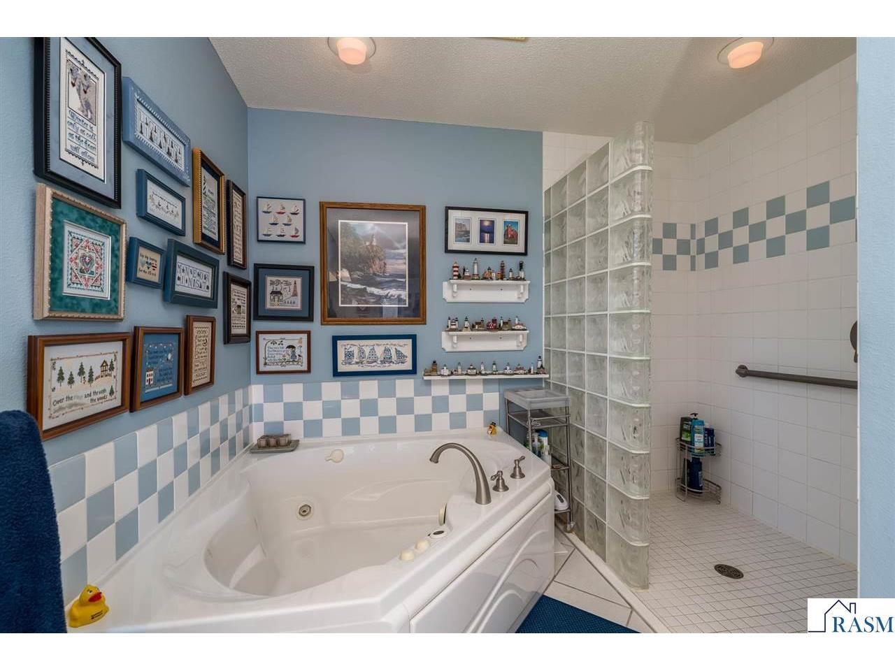 6106 Shamrock Drive Madison Lake MN 56063 - Washington 7040058 image32