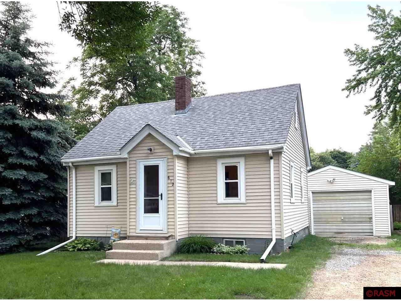 612 Blue Earth Street Mankato MN 56001 7032538 image1