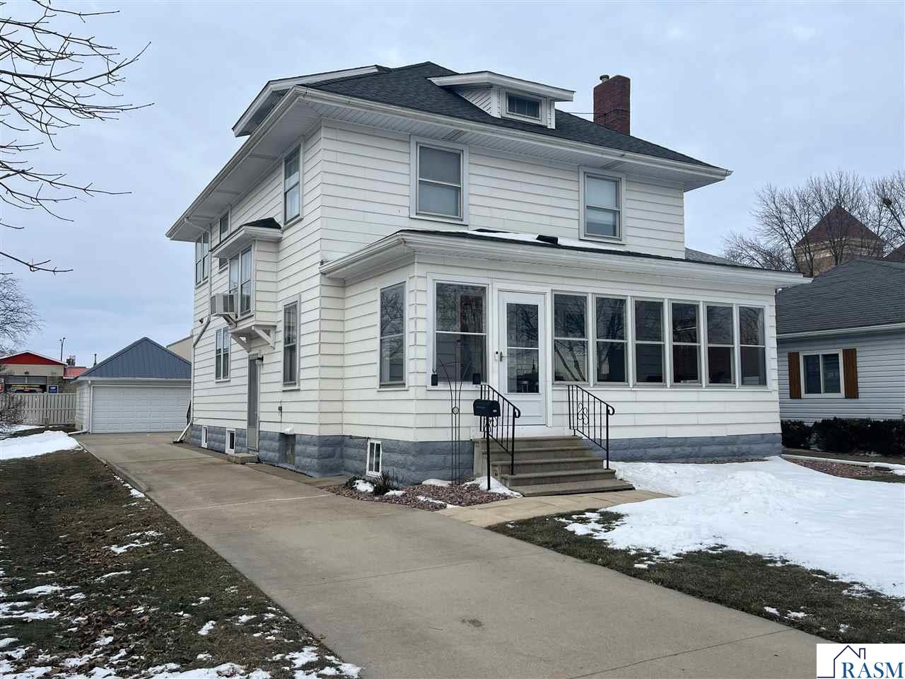 613 S 3rd Avenue Saint James MN 56081 7039264 image1