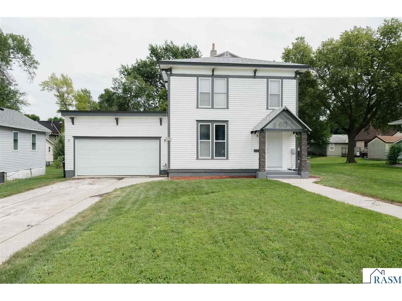 613 S Galbraith Street Blue Earth MN 56013 7038266 image1