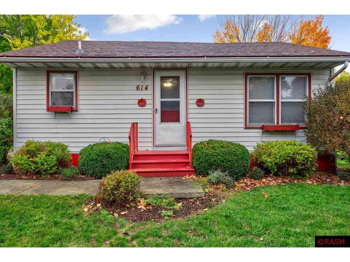 614 SW 1st Avenue Pine Island MN 55963 7033625 image1