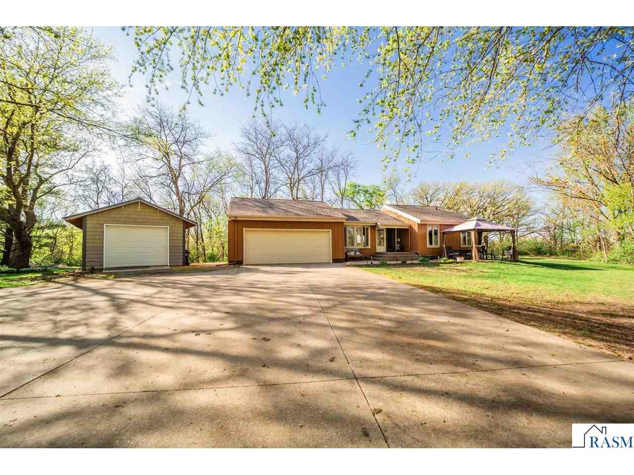 61480 154th Lane Mapleton MN 56065 - Cobb River 7037407 image1