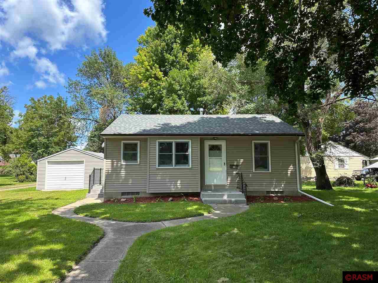 615 S 8th Avenue Saint James MN 56081 7035661 image1