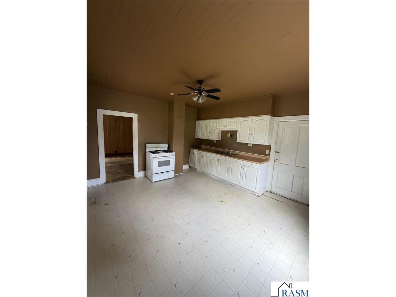 616 N Dewey Street Fairmont MN 56031 267040917 image2
