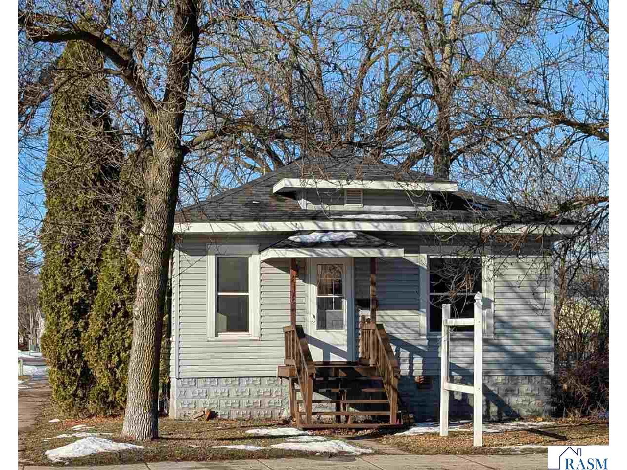 616 S State Street Waseca MN 56093 7039392 image1