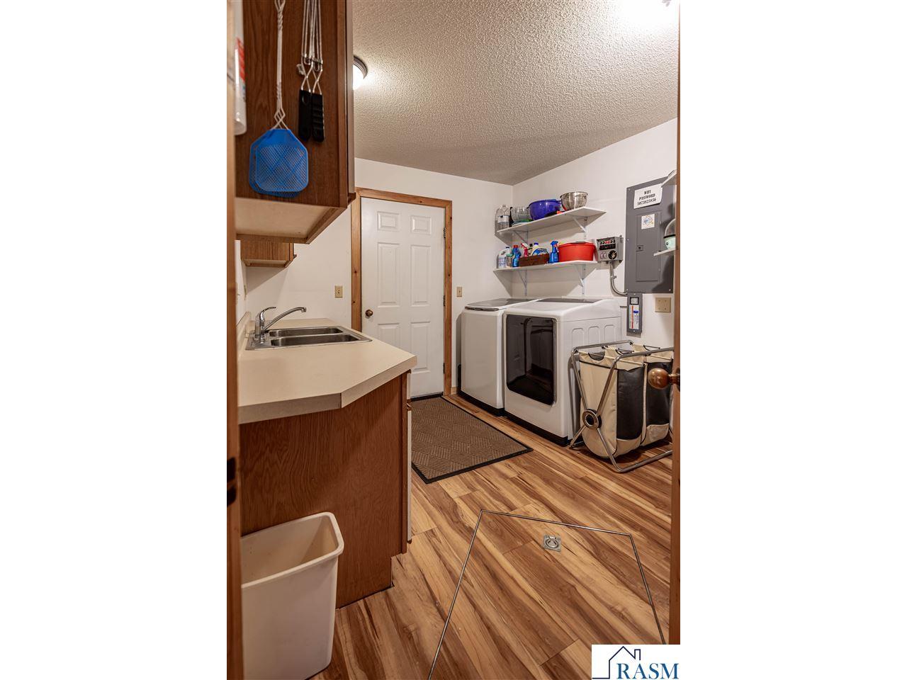 6199 NW Morriss Point Road Walker MN 56484 - Leech Lake 267040527 image25