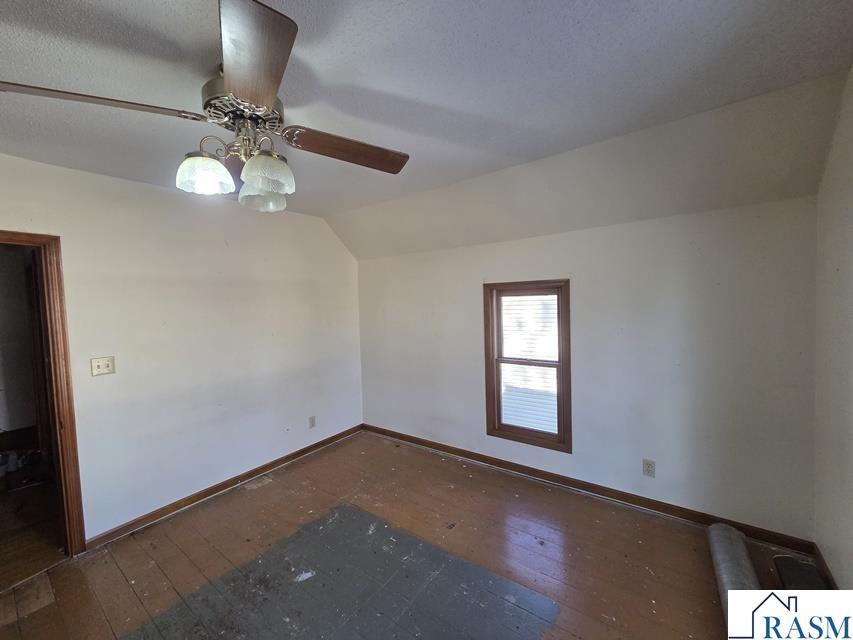620 S Main Street Blue Earth MN 56013 267040707 image15
