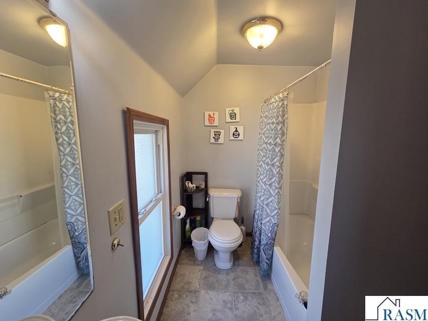 620 S Main Street Blue Earth MN 56013 267040707 image19