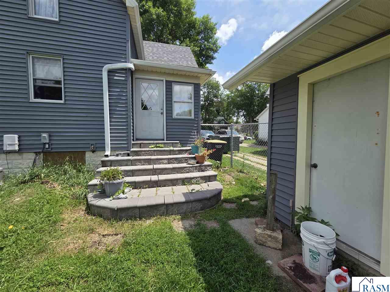 620 S Main Street Blue Earth MN 56013 267040707 image30