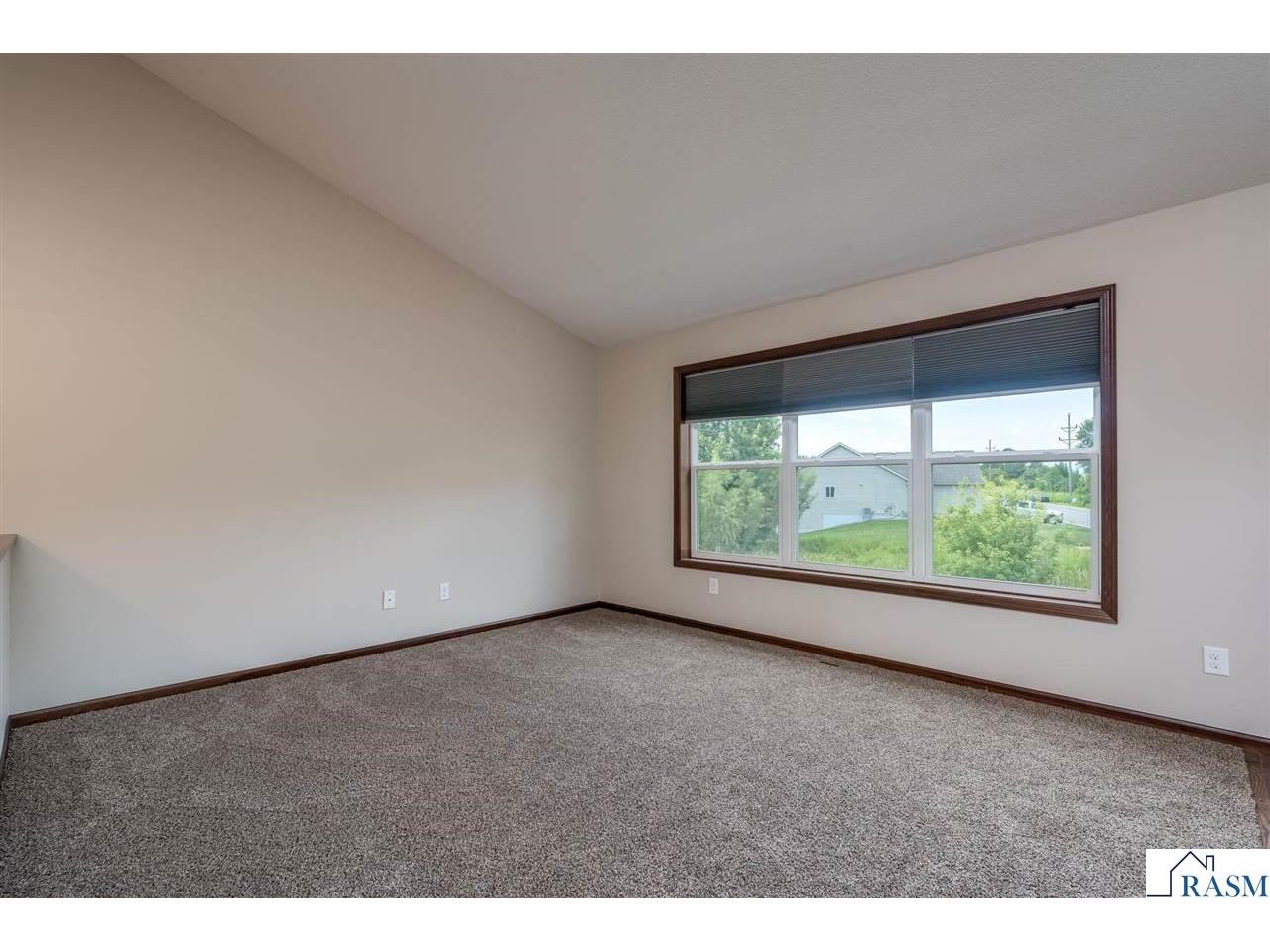 620 TOMAHAWK Court Madison Lake MN 56063 267040980 image11