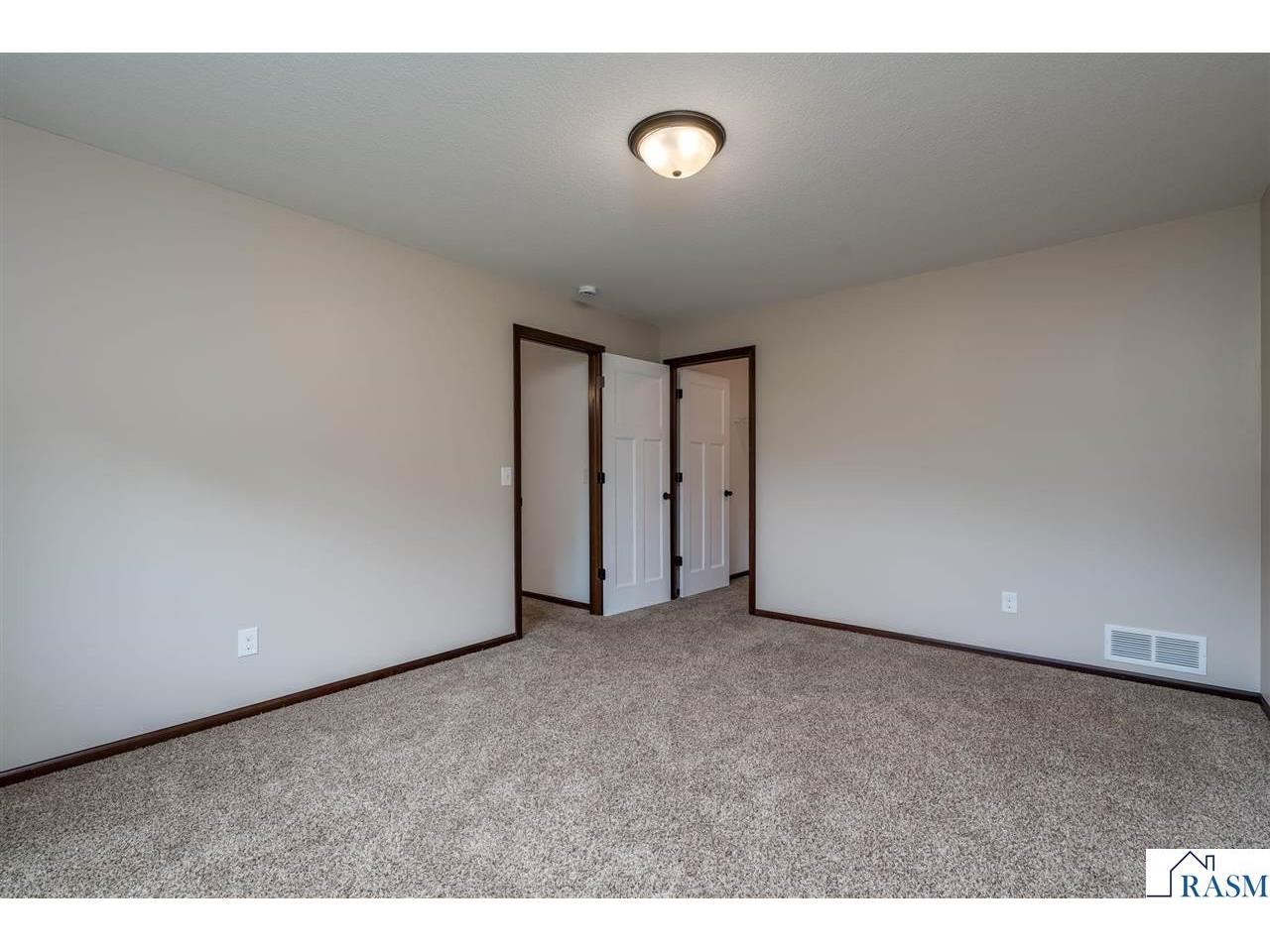 620 TOMAHAWK Court Madison Lake MN 56063 267040980 image31