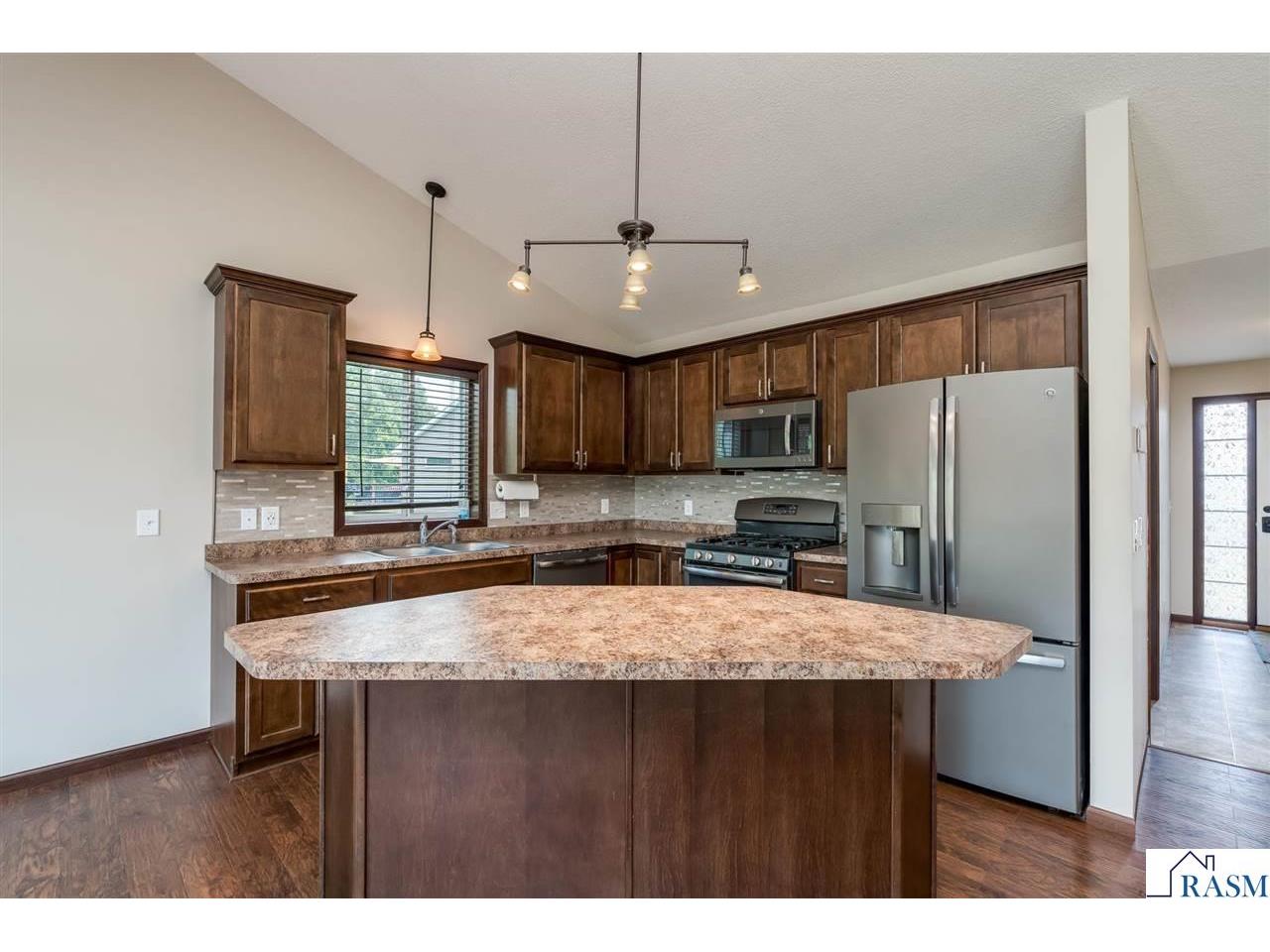 620 TOMAHAWK Court Madison Lake MN 56063 267040980 image9