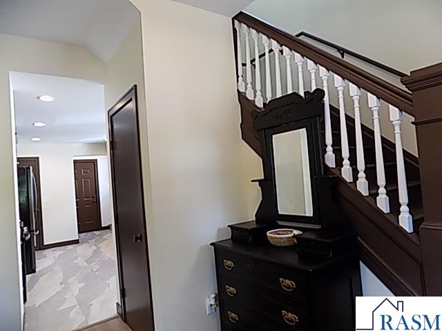 622 N 5th Street Mankato MN 56001 7038531 image4