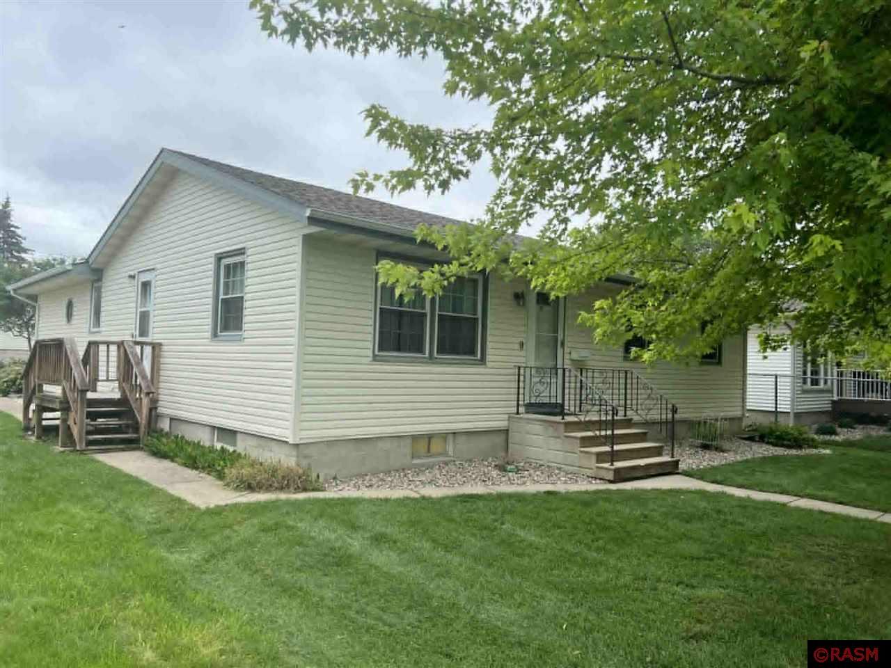 622 N Garden Street New Ulm MN 56073 7037903 image1