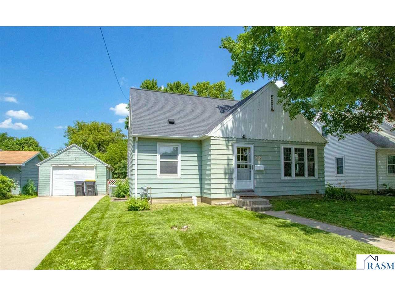 624 Garfield Avenue North Mankato MN 56003 7038035 image1