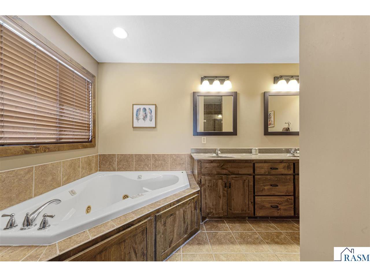 624 Ridge Road Henderson MN 56044 7039528 image23